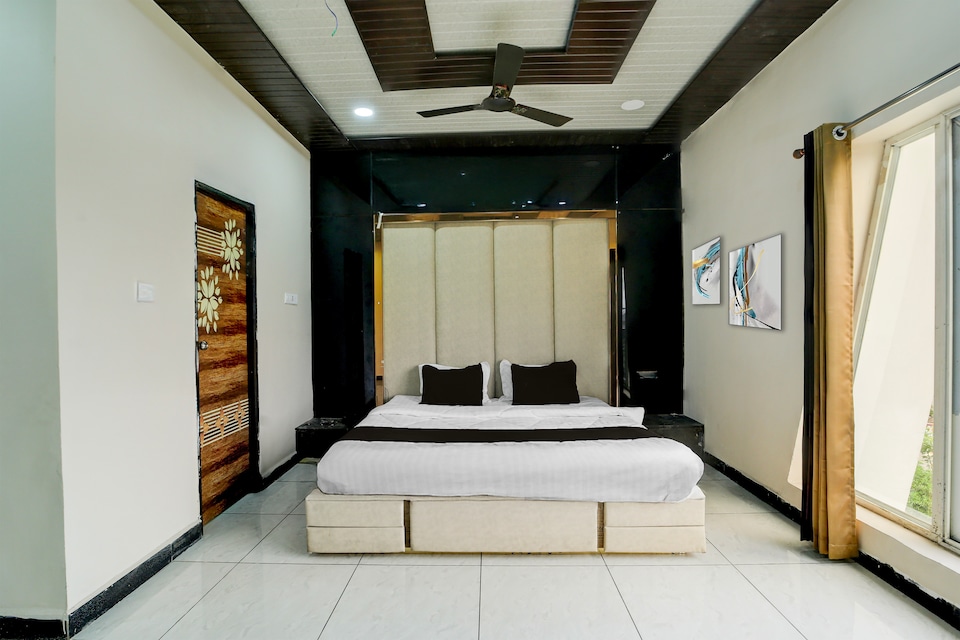 Hotel O Golden wings, Dewas City, Dewas