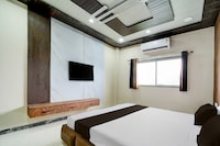 Hotel O Golden wings