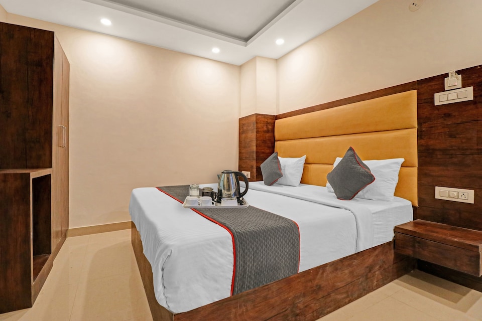 OYO 84125 Hotel Tark Inn, Airport Delhi, Delhi Transit