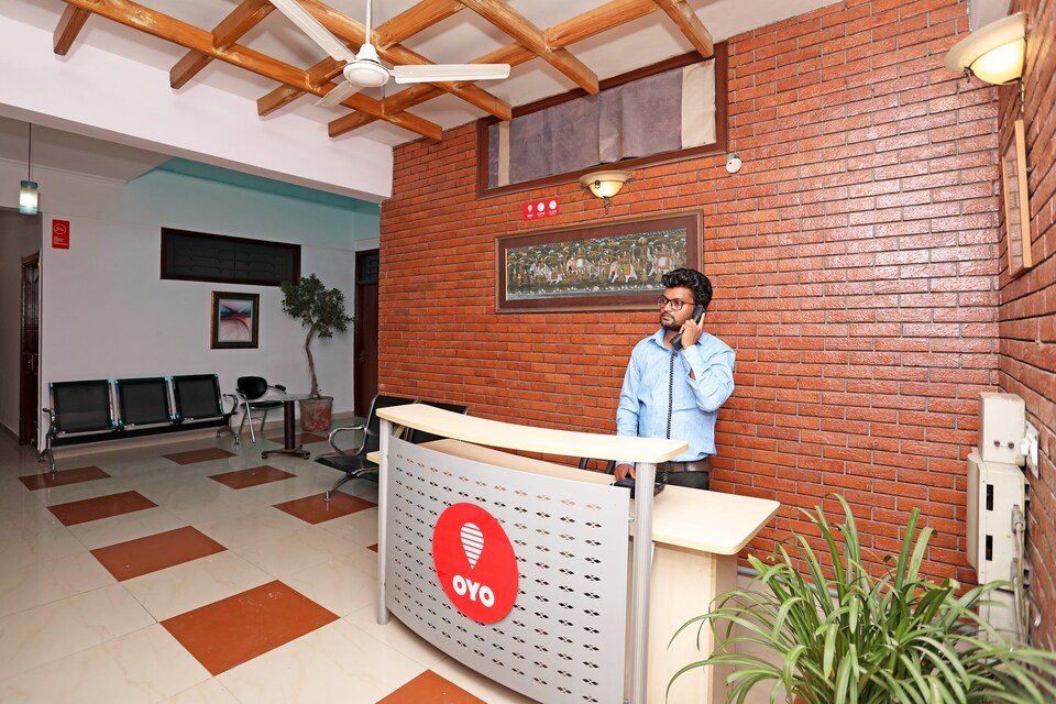 OYO 9962 Mascot Residency, Noida City, Noida
