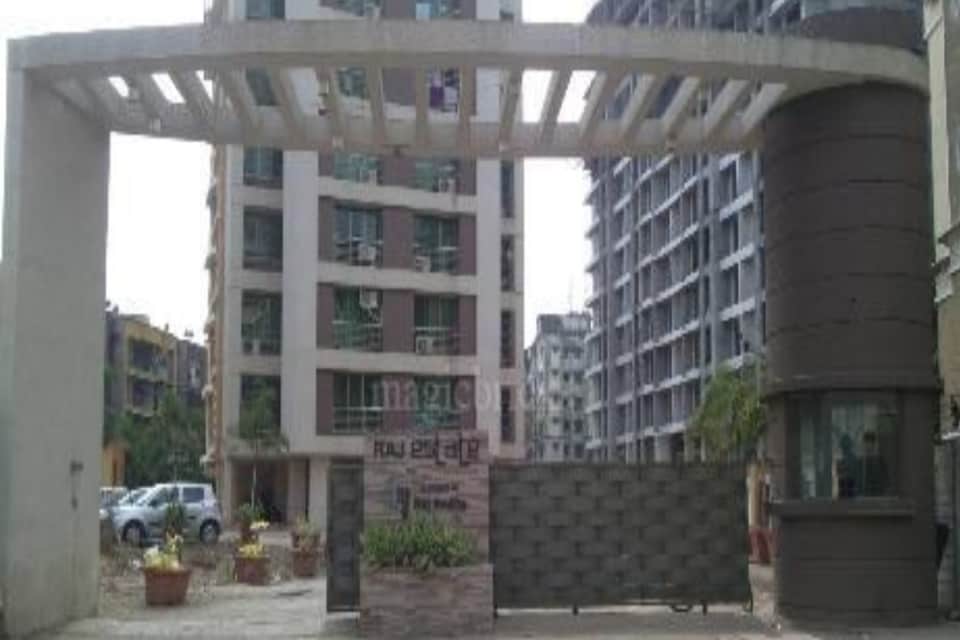 OYO Home Luxurious 1 Bhk With Hill View Near Anand Nagar Metro Station, Mumbai Borivali-Dahisar-Mira Road, Mumbai