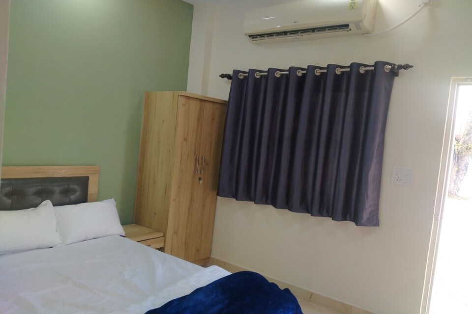 OYO King's Orchid, MP Nagar Bhopal, Bhopal