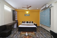 OYO Krishnavi Inn