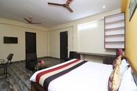 OYO Krishnavi Inn