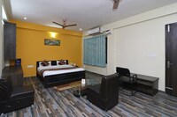 OYO Krishnavi Inn