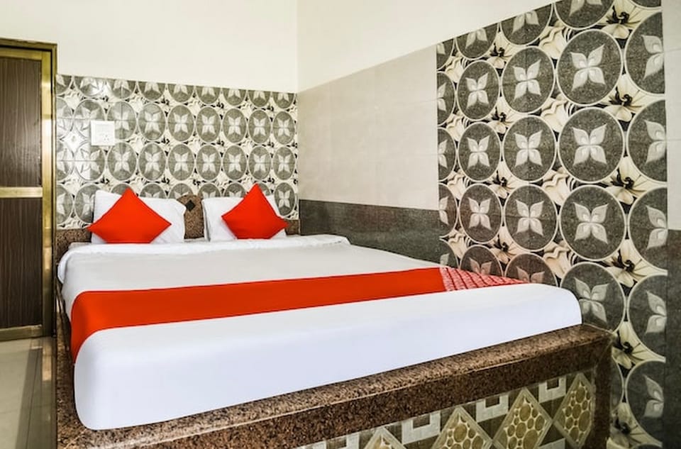 OYO Prem Vilas Paradise, Mehandipur, Mehandipur