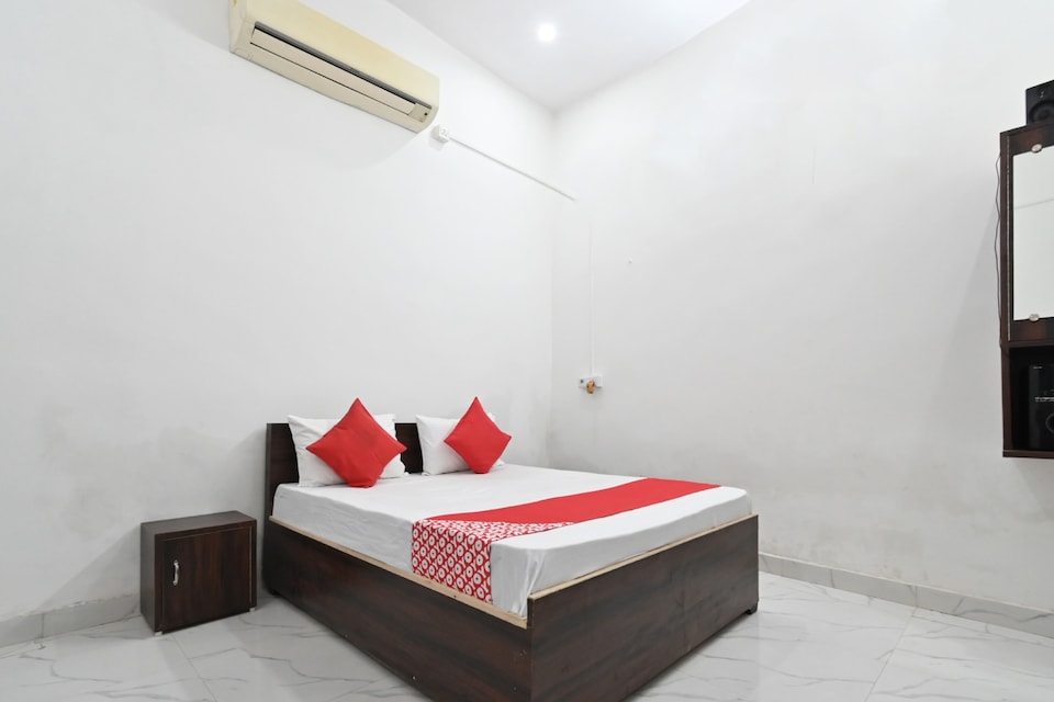 OYO 84166 Hotel Dream, Ghaziabad City, Ghaziabad