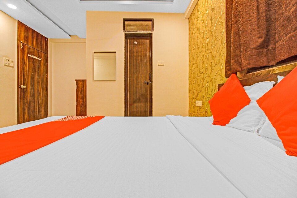 Flagship 84176 Hotel Savali, Pimpri Pune, Pune