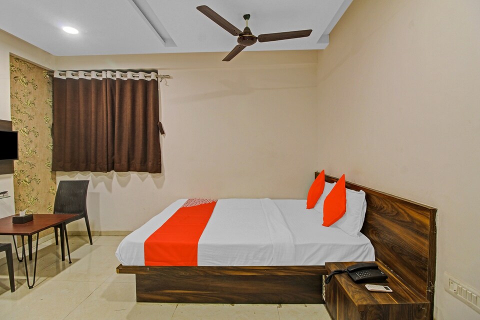 Flagship 84176 Hotel Savali, Pimpri Pune, Pune