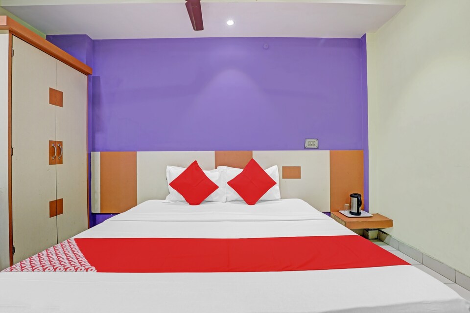Spot on 84186 Gold Residency Central, Central Chennai, Chennai