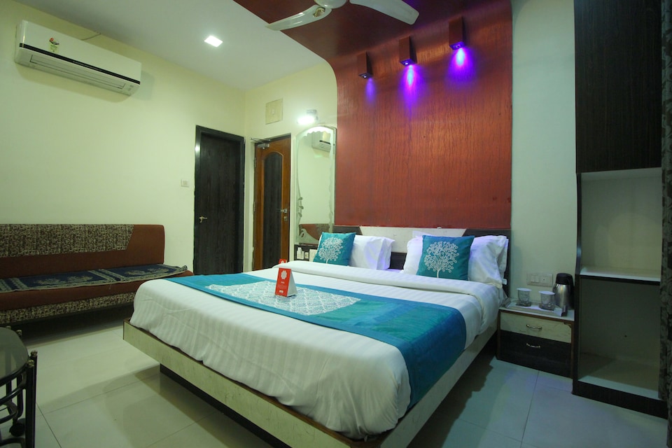 OYO 1335 Hotel Stay Inn, Delhi Gate Surat, Surat