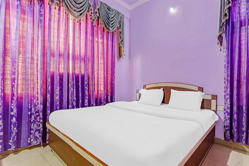 OYO 84190 Om Shree Shree Palace, Katra cluster, Katra