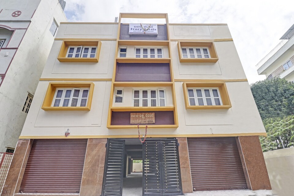 Collection O 84214 Ivory Petals Service Apartments , Hebbal Bangalore, Bangalore