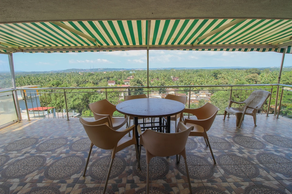 OYO Home 9790 Luxury 3BHK Villa Bambolim, Panjim Goa, Goa