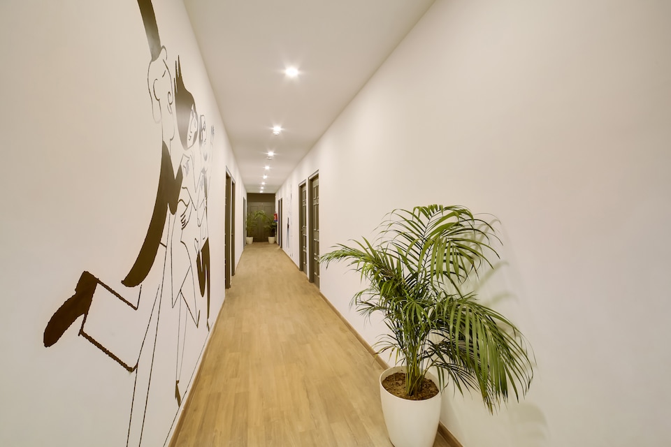Hotel O Mapple inn , Old Gurgaon, Gurgaon