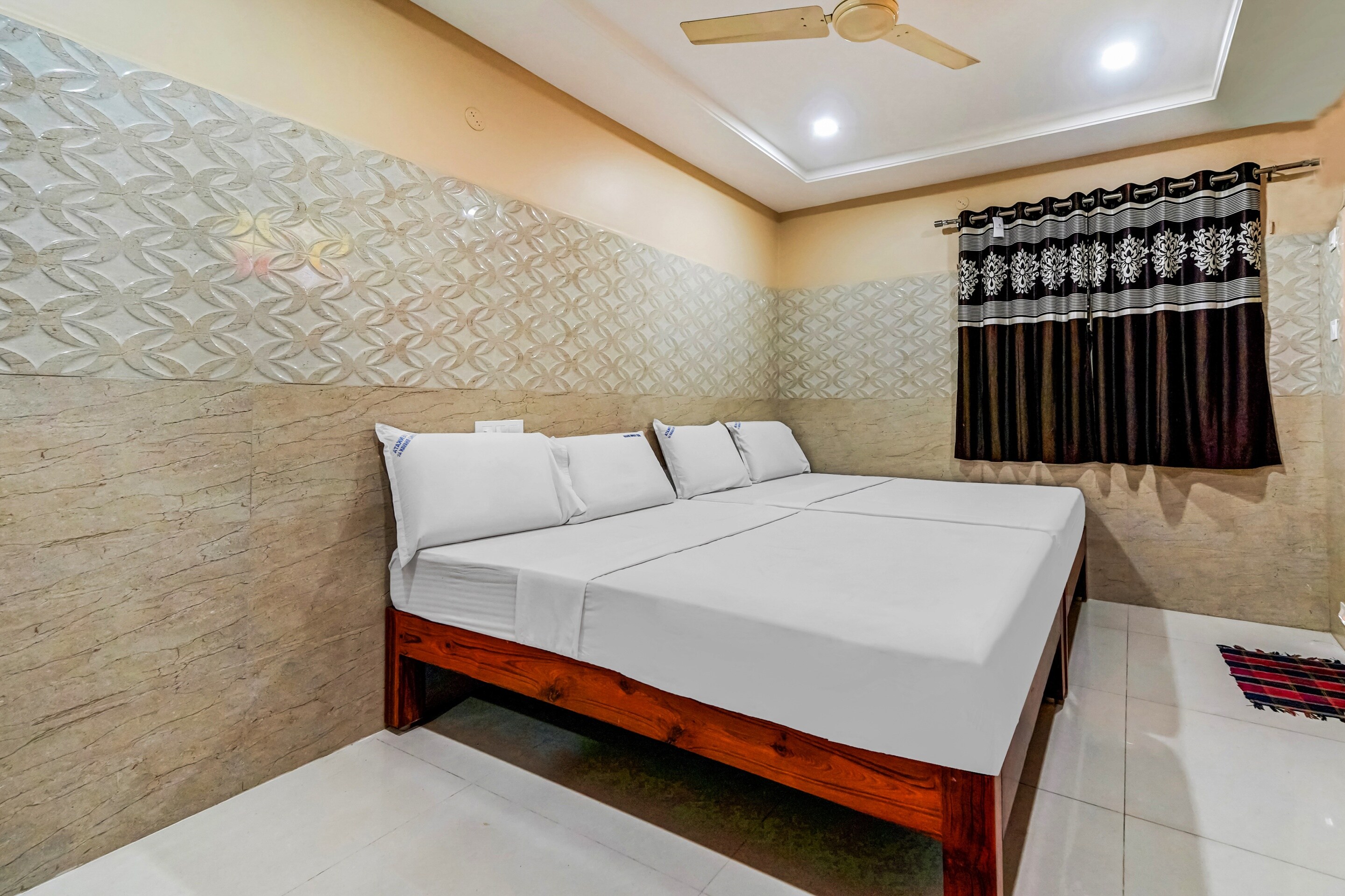 Hotels In Sri Venkateswara Swamy Vaari Temple Tirupati For Sanitised 