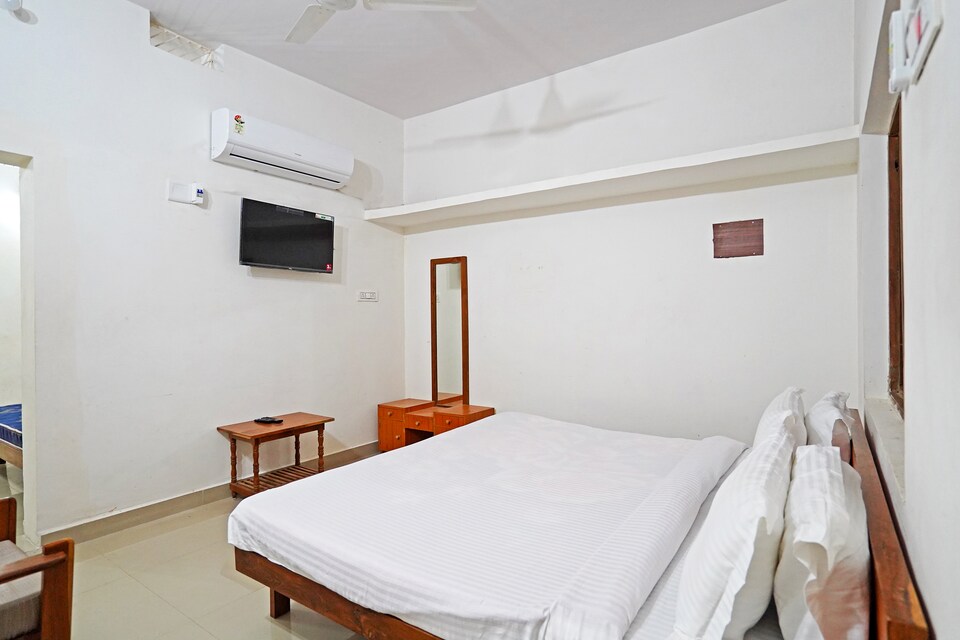 OYO Home Unity Home Stay, Kevadia, Vadodara