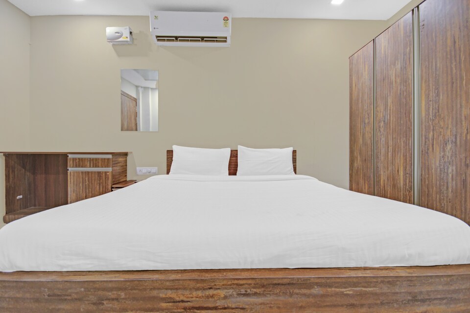 Capital O 84279 Plaza, Alappuzha Town Alappuzha, Alappuzha