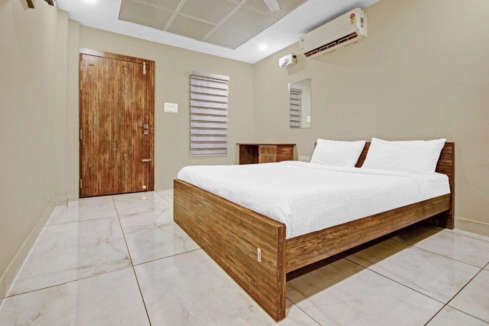 Capital O 84279 Plaza, Alappuzha Town Alappuzha, Alappuzha