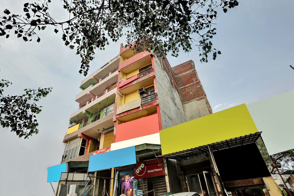 Capital O 84287 Hotel Sandalwood, Noida City, Noida