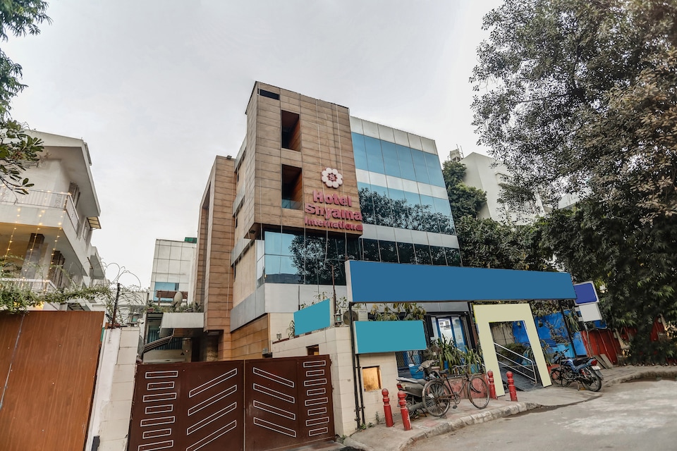 OYO Townhouse 677 Hotel Rama International, AIIMS Delhi, Delhi