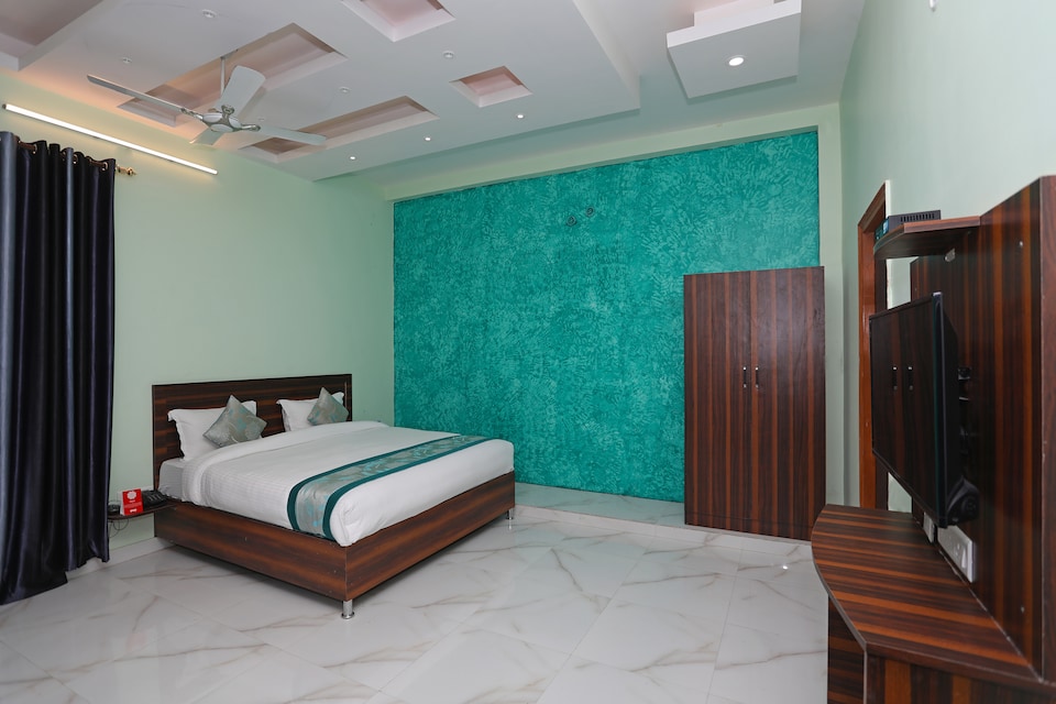 OYO 9967 Hotel Orchid 2, Gomti Nagar Lucknow, Lucknow