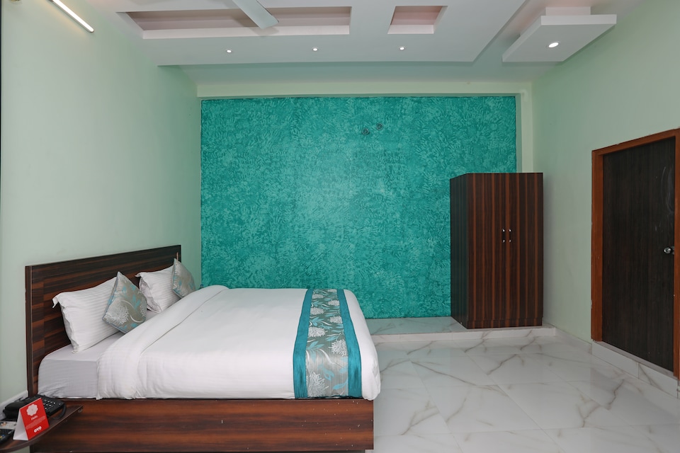 OYO 9967 Hotel Orchid 2, Gomti Nagar Lucknow, Lucknow
