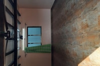 OYO Home White House Rajpuri