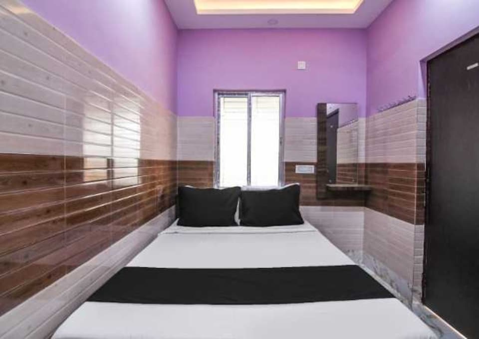 OYO hotel O P PS Nest Guest House, Sealdah Kolkata, Kolkata