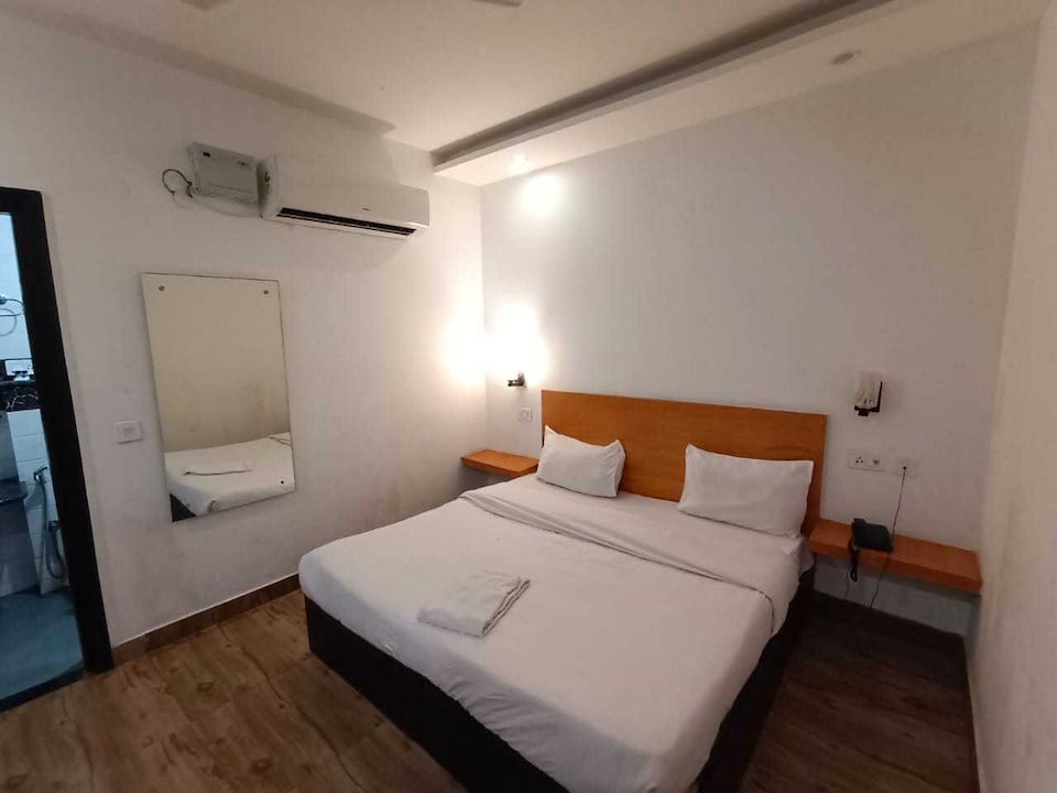 Hotel O Sector 18 Dhaliawas Crossway Rewari Formerly Ignis, Rewari, Rewari