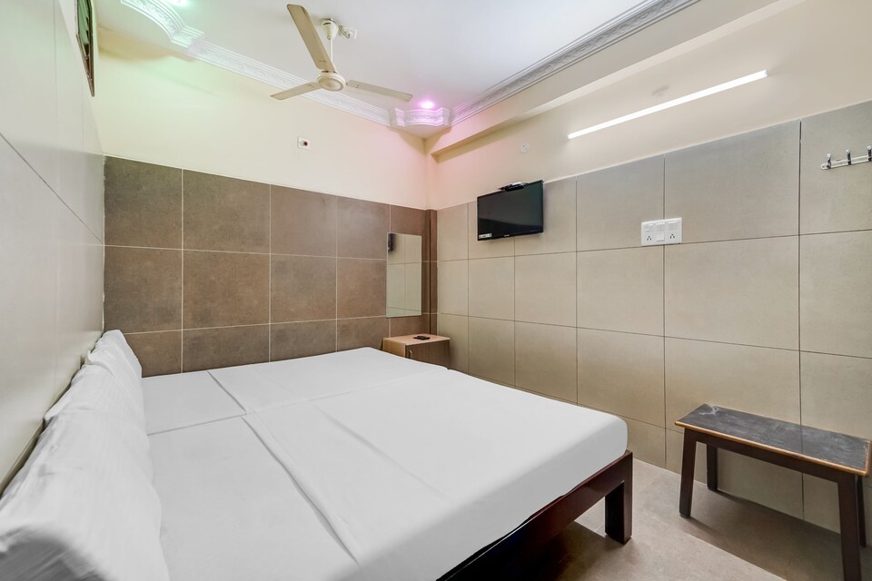 Flagship 84343 Sri Lakshmi Grand, Transit Tirupati, Tirupati