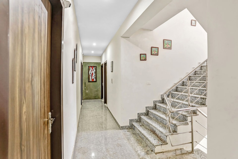 Hotel O Aditya Residency Sector 35 Noida, Noida City, Noida