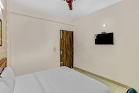 Hotel O Aditya Residency Sector 35 Noida