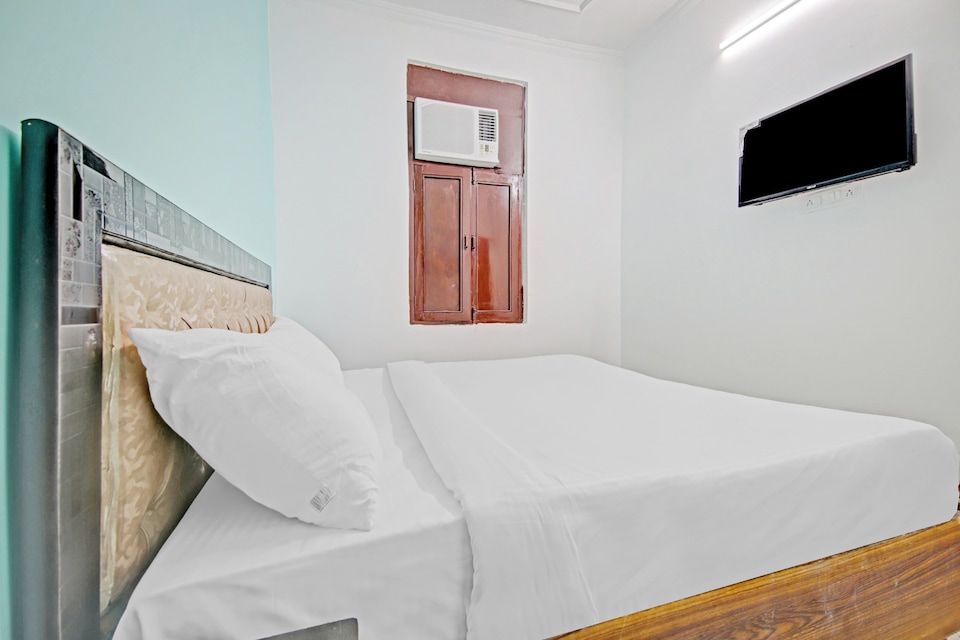 OYO Welcome Palace Near Akshardham, Anand Vihar Delhi, Delhi