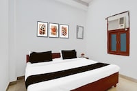 Super Hotel O Shilpgram Taj Mahal East Gate