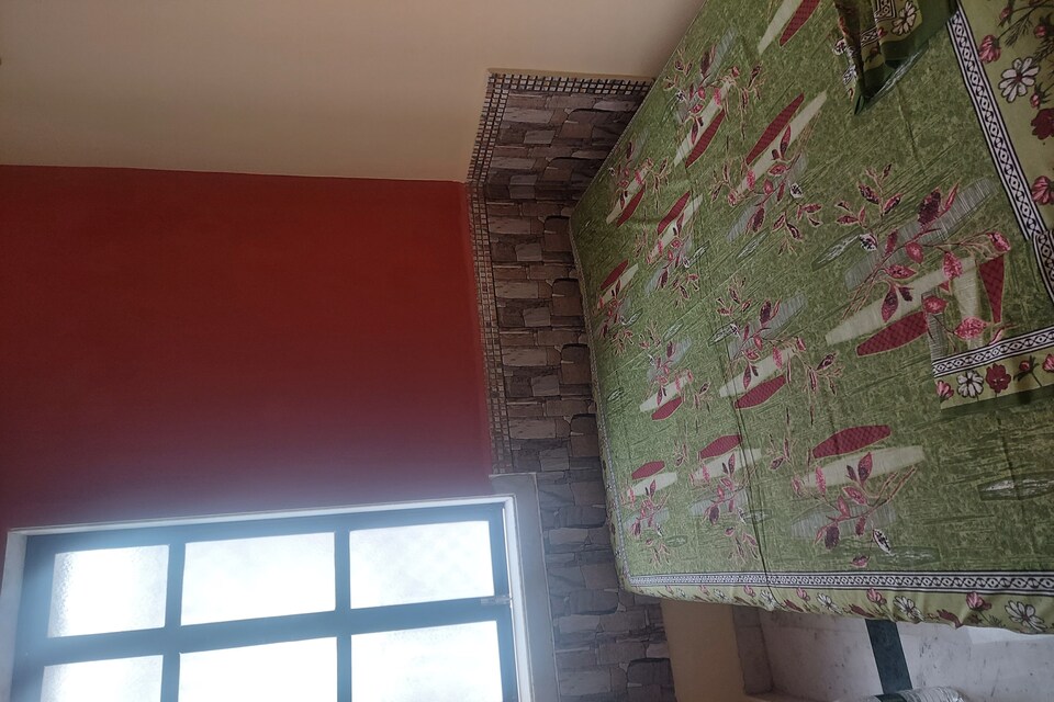 OYO HOME 84389 Krishna Bldg, Mumbai Dadar-Worli-Parel, Mumbai