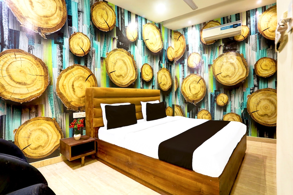 OYO Hotel O Alpine Inn, Golden Temple Road Amritsar, Amritsar