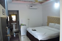 OYO Hotel Charming Near Anjuna Beach