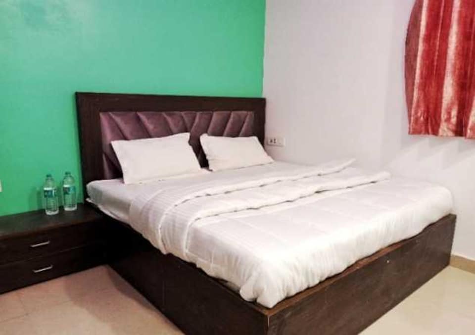 Hotel O Heven, Paschim Vihar Delhi, Delhi