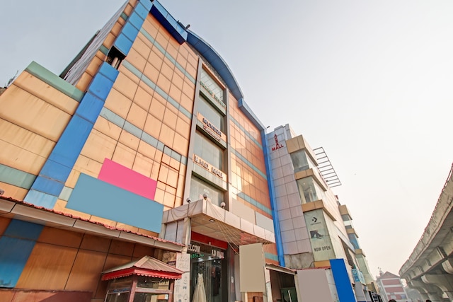 Hotel O Shaani Guest House