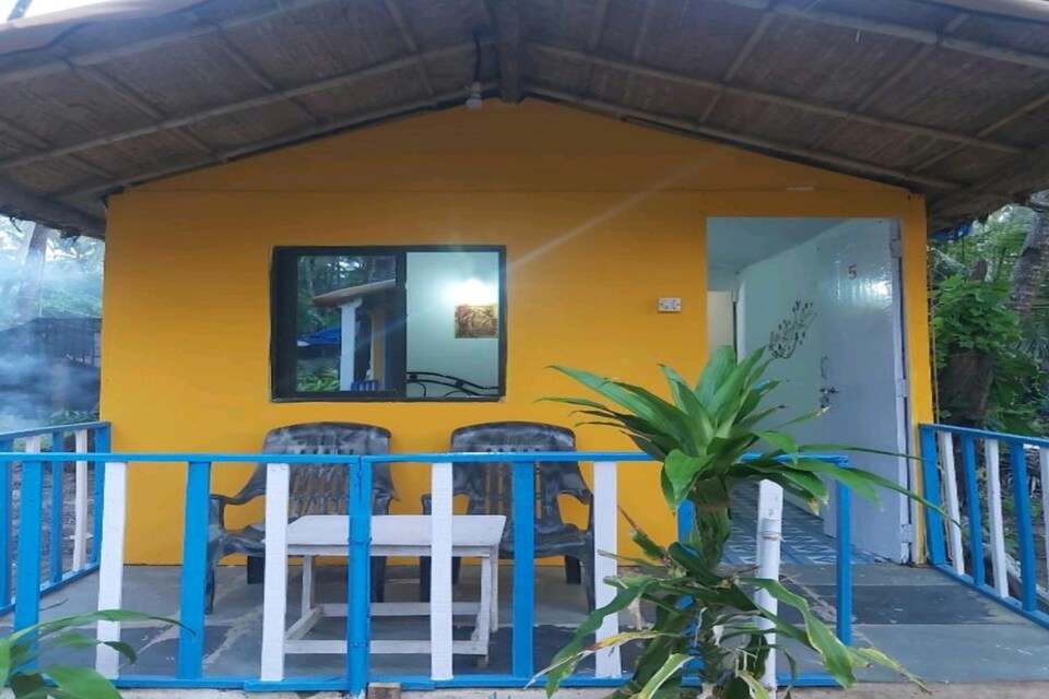 OYO Bay Leaf Palolem, South Goa, Goa