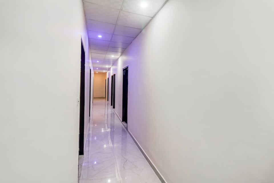 Flagship Hotel Raddision Pink, Faridabad, Faridabad