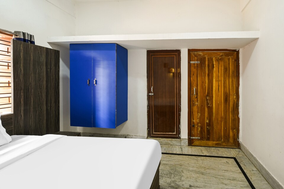 OYO Smita Regency, Bapuji Nagar, Bhubaneswar