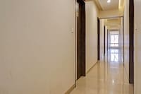 Collection O Royce Studios Near Pune Airport