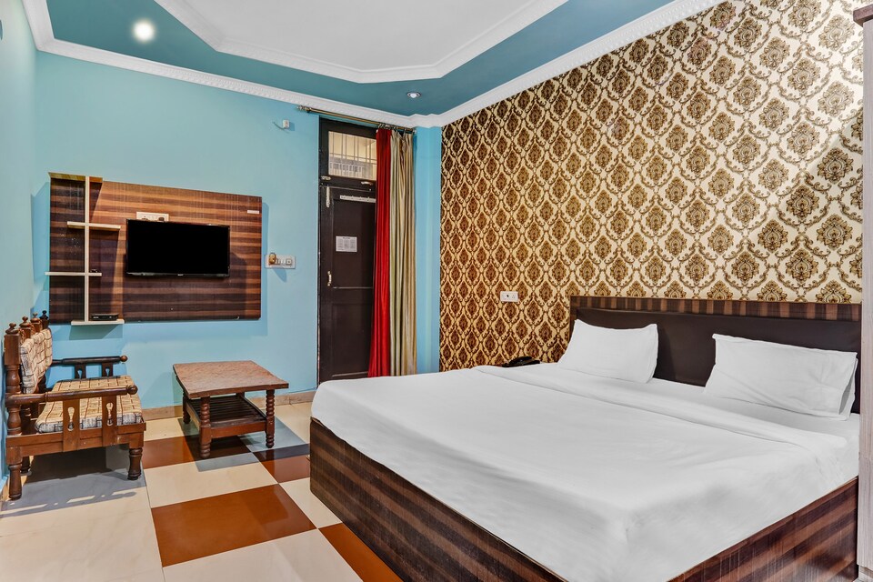 OYO Vindh Guest House Near Gomti Riverfront Park, Indira Nagar Lucknow, Lucknow