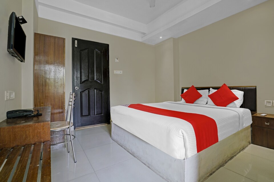 OYO 84578 Akash Apartments, Cluster Ernakulam, Ernakulam