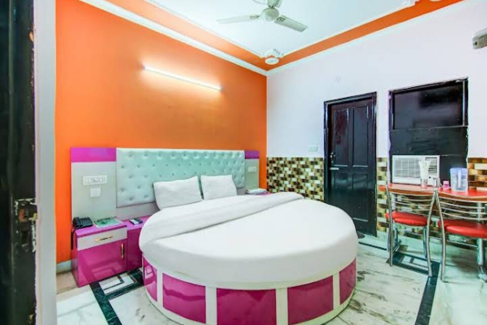 OYO Hotel City Luxury 45, South Chandigarh, Chandigarh