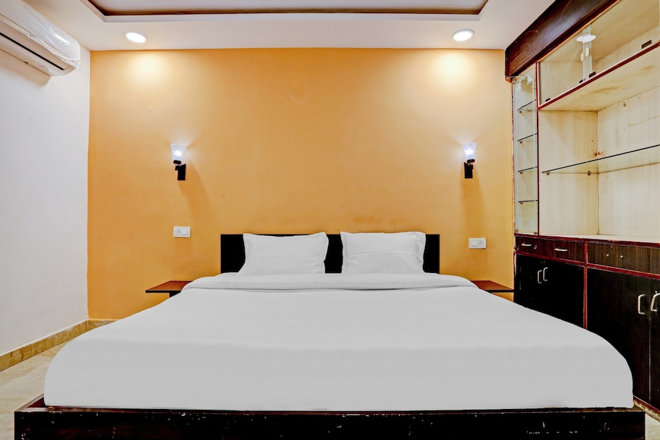 Hotel O CONVIVIAL APARTMENT, MP Nagar Bhopal, Bhopal