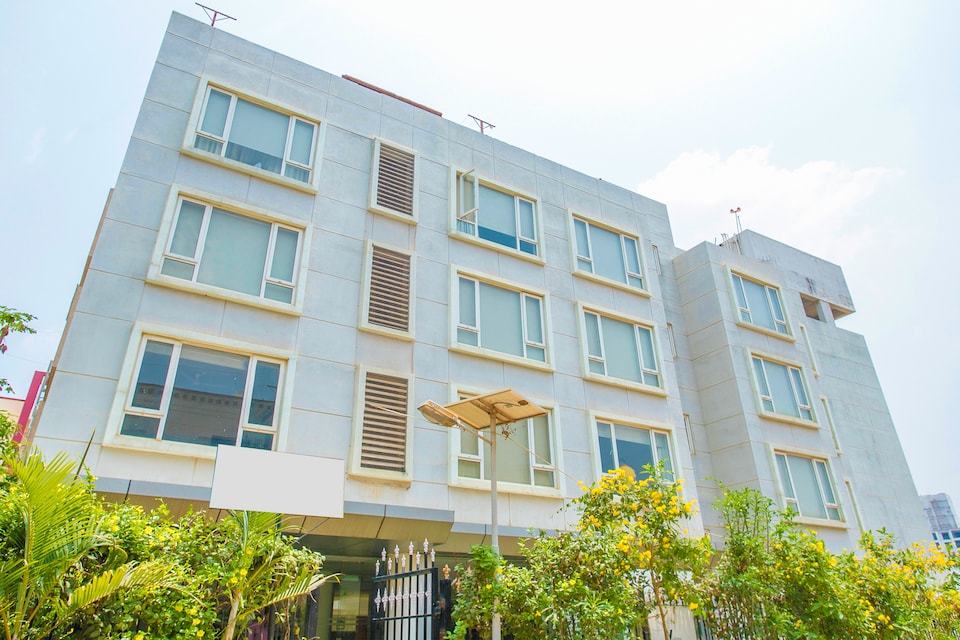 OYO 1350 Hotel Sherwood Suites-2, Whitefield Bangalore, Bangalore