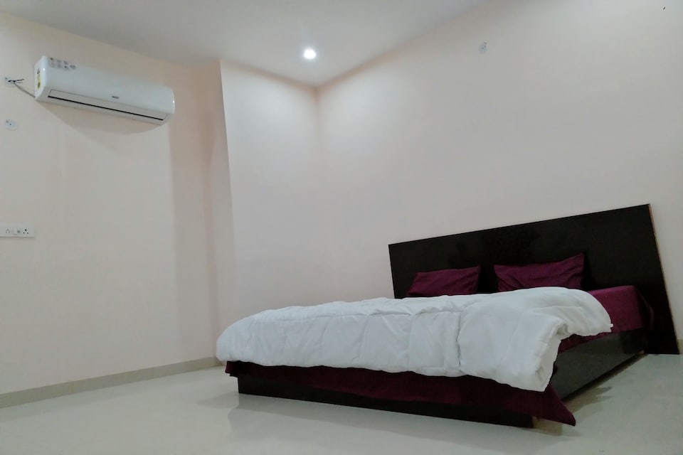 OYO Hotal Mannat Valley, Palwal, Palwal